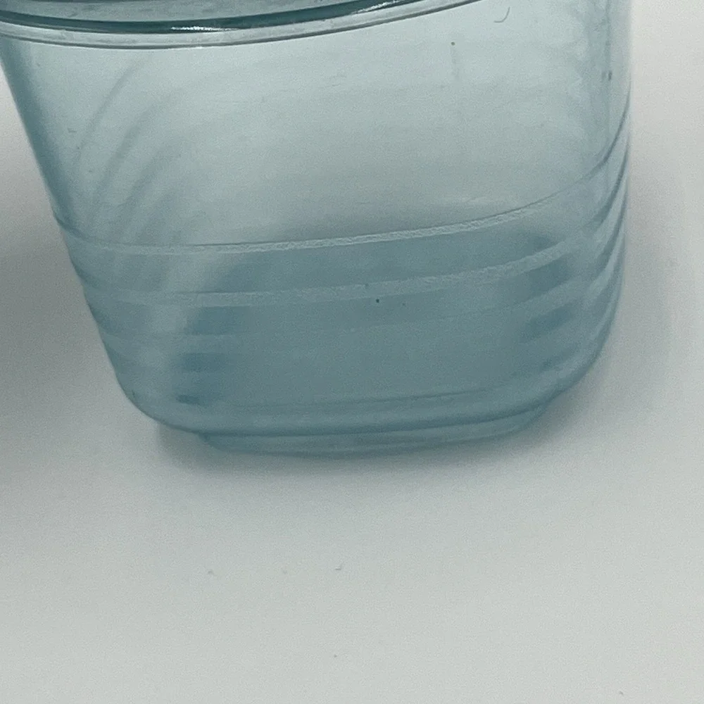 Rubbermaid this line